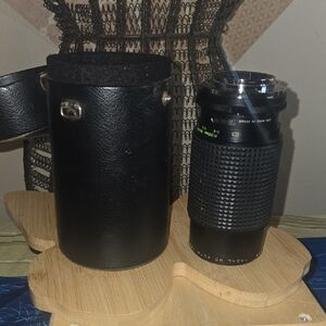 Source Unknown Black Camera Lens with Case